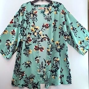 EVRI Women's Green Floral‎ Open Kimono - Size 0X
